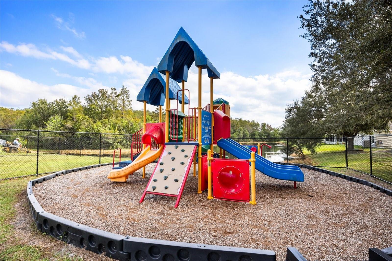 Image 30 of 39 For 2909 Canoe Circle