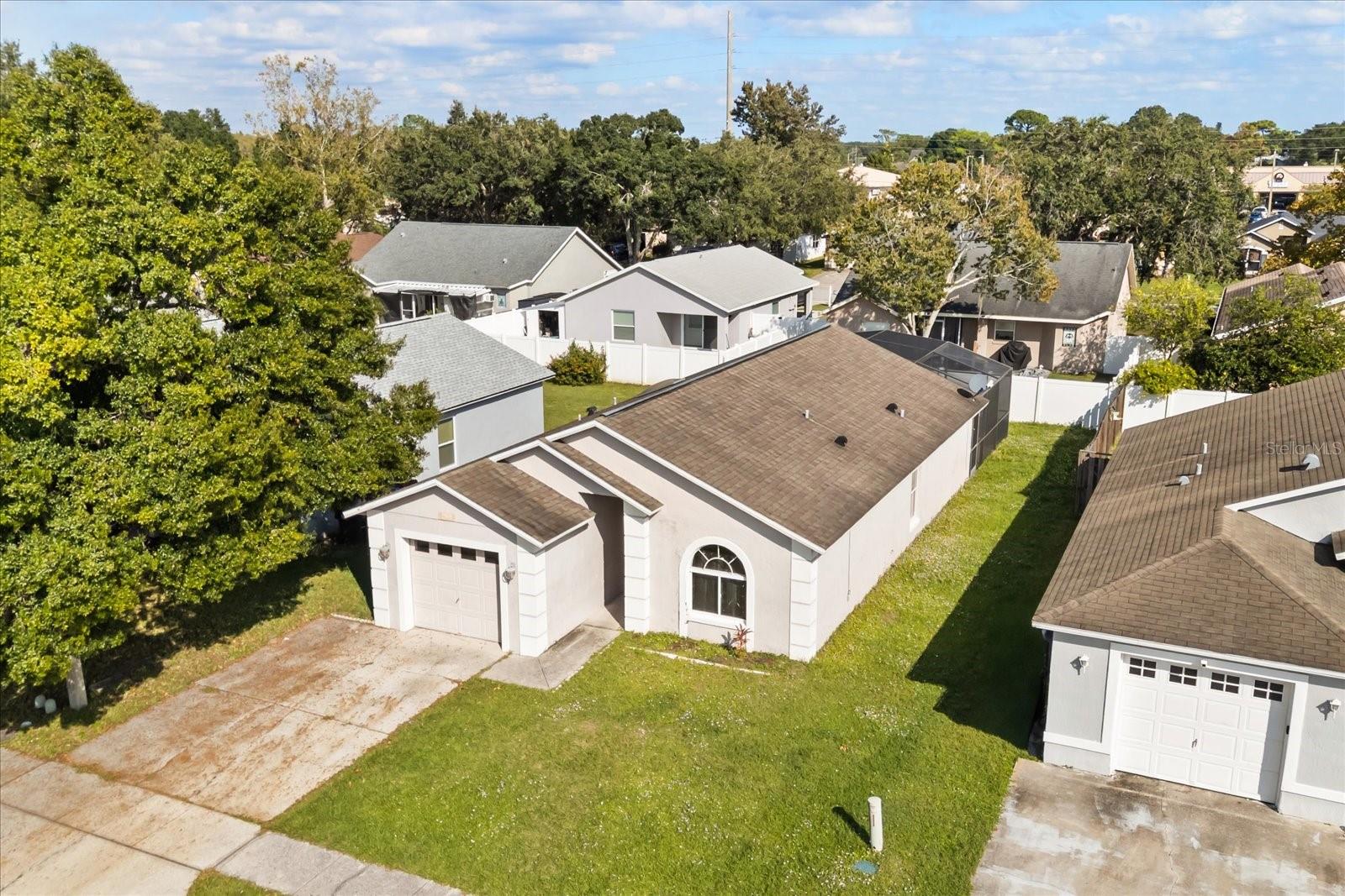 Image 33 of 39 For 2909 Canoe Circle