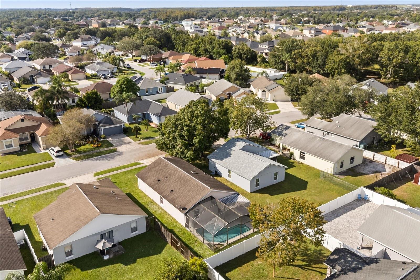 Image 35 of 39 For 2909 Canoe Circle