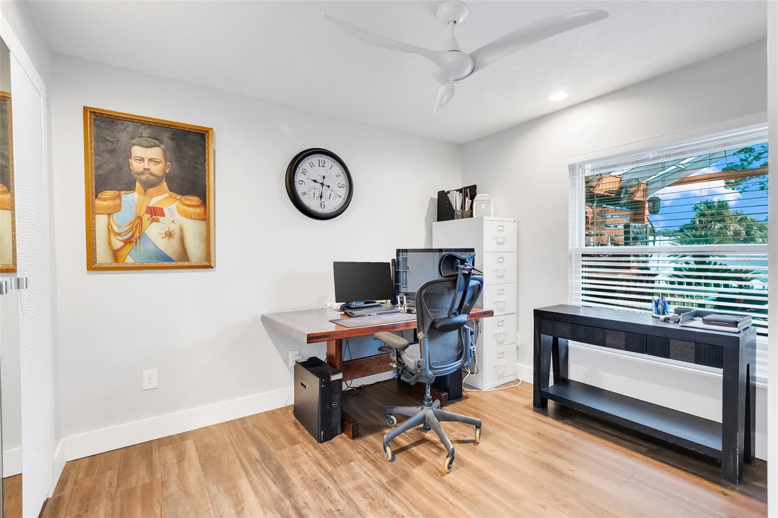 Image 16 of 62 For 8743 Alegre Circle