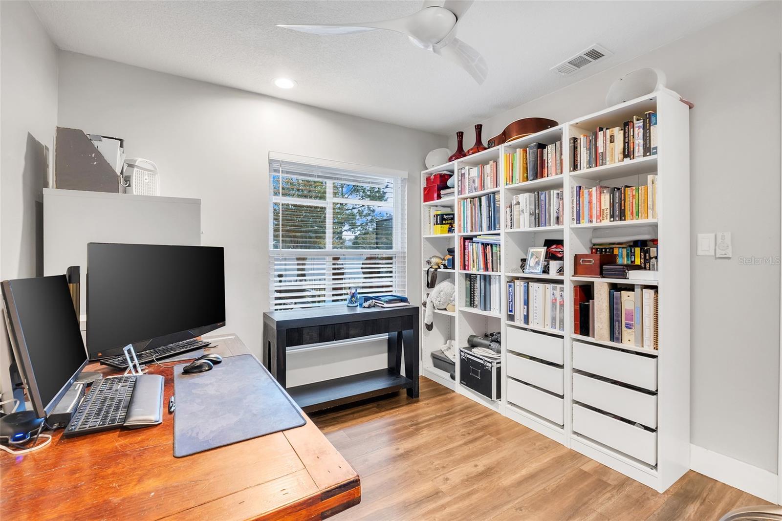 Image 17 of 62 For 8743 Alegre Circle