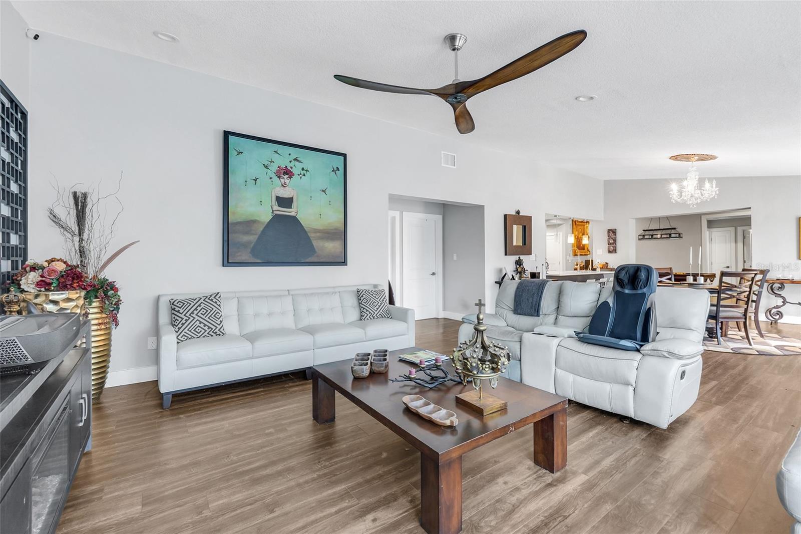 Image 8 of 62 For 8743 Alegre Circle