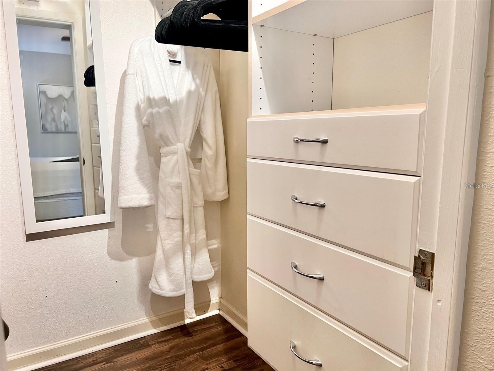 Image 13 of 22 For 151 Orlando Avenue 203