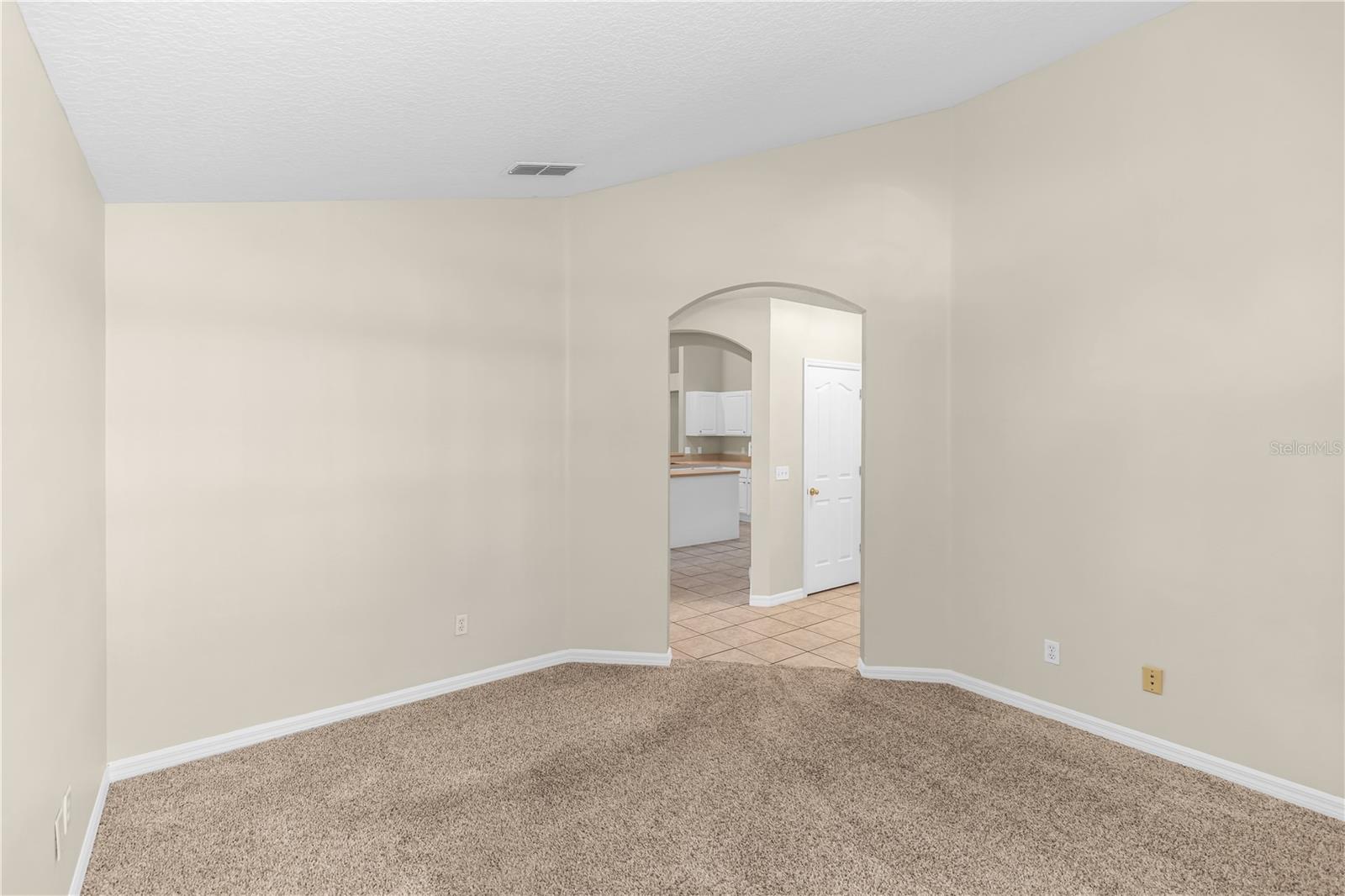 Image 12 of 40 For 406 Landress Lane