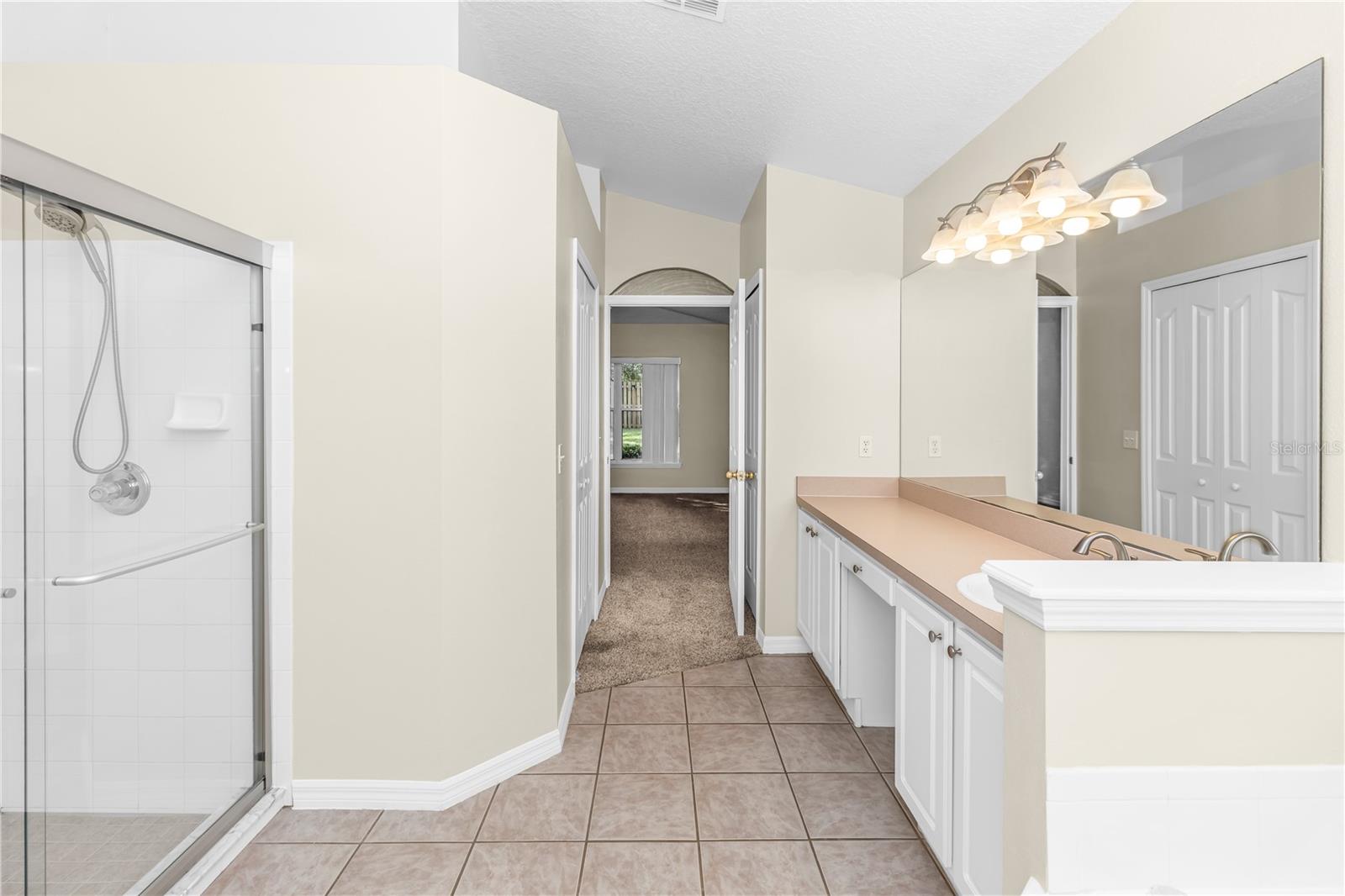 Image 21 of 40 For 406 Landress Lane