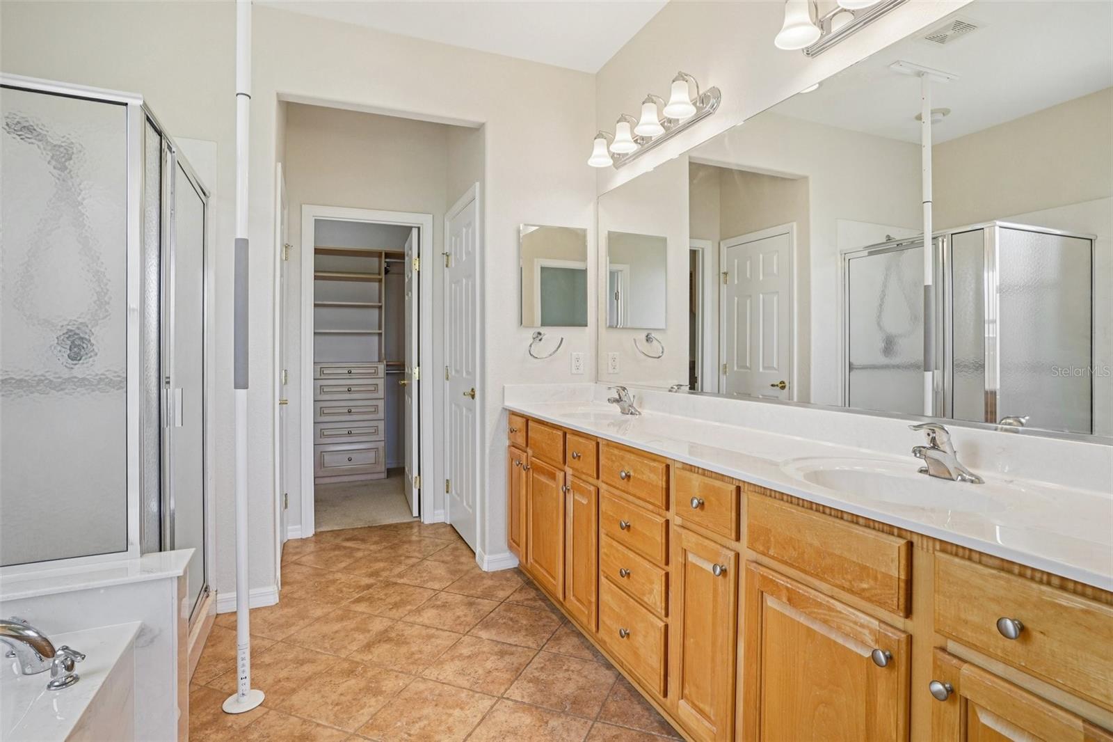 Image 15 of 40 For 9385 125th Street