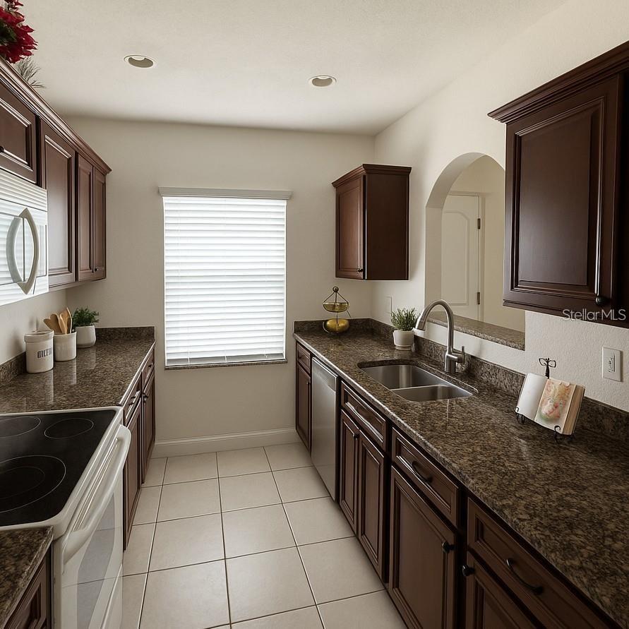 Image 3 of 13 For 36 Areca Drive