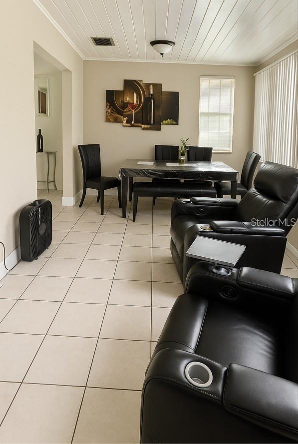 Image 4 of 13 For 36 Areca Drive