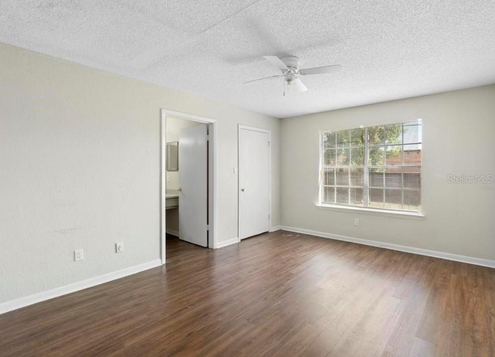 Image 19 of 34 For 4355 Perkinshire Lane 103