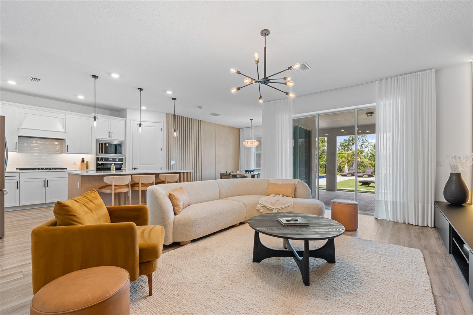 Image 11 of 46 For 8105 Fenton Street