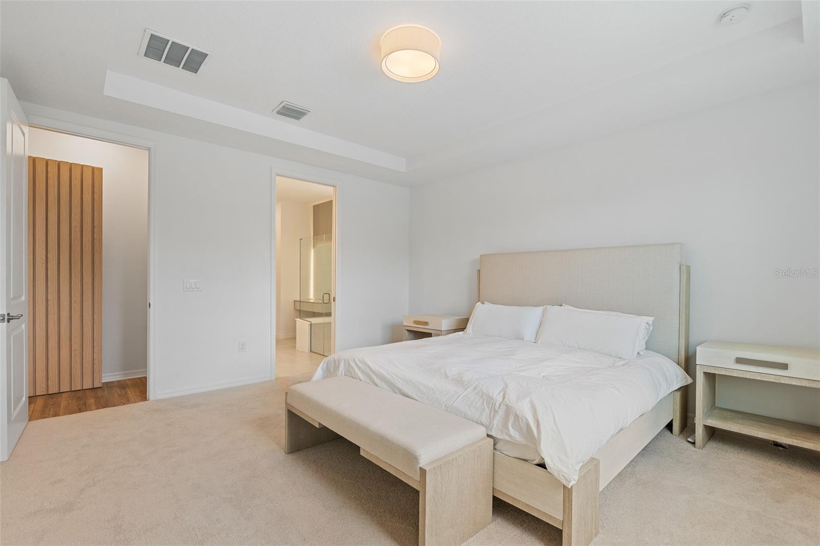 Image 21 of 46 For 8105 Fenton Street