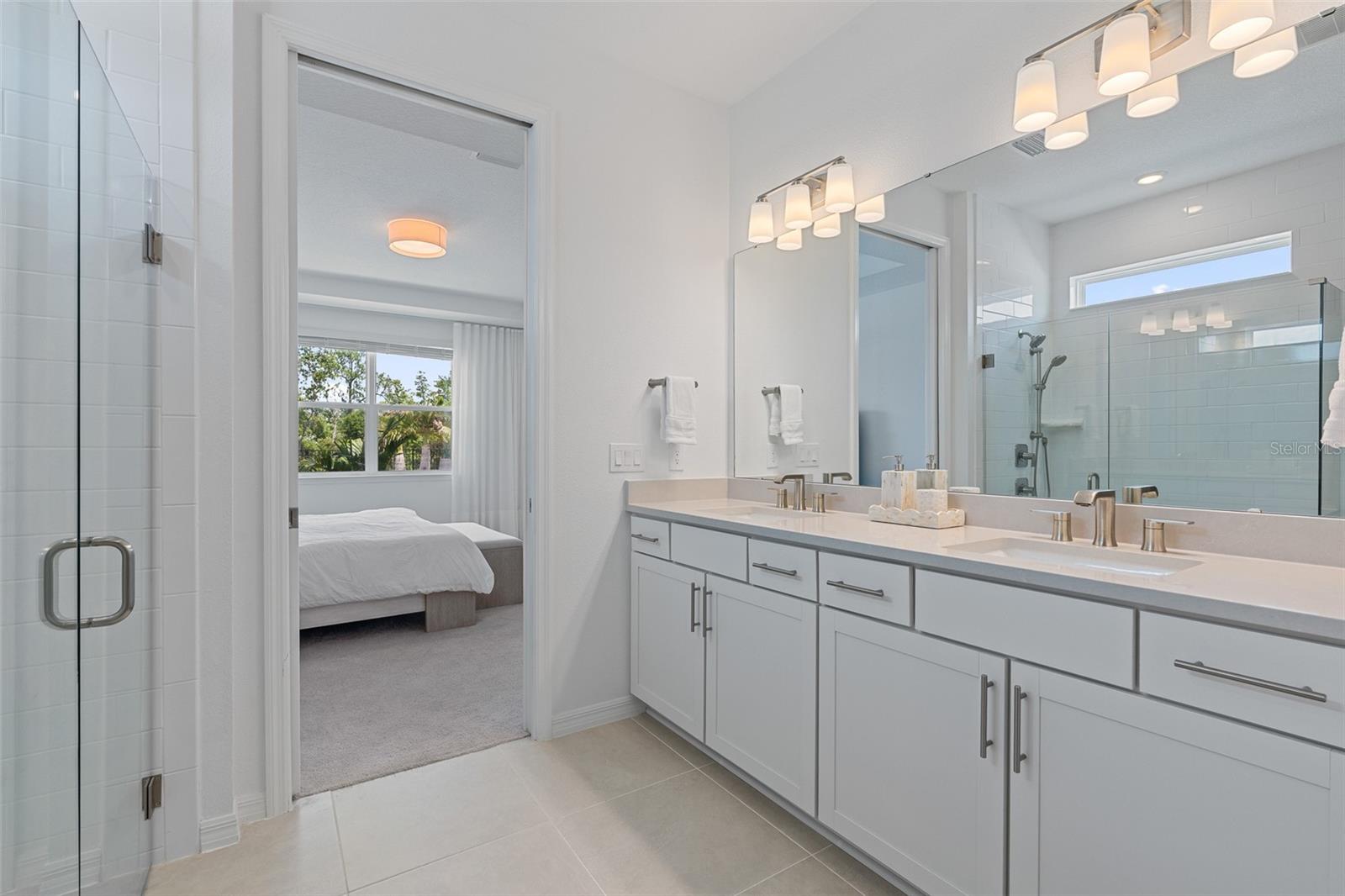 Image 22 of 46 For 8105 Fenton Street