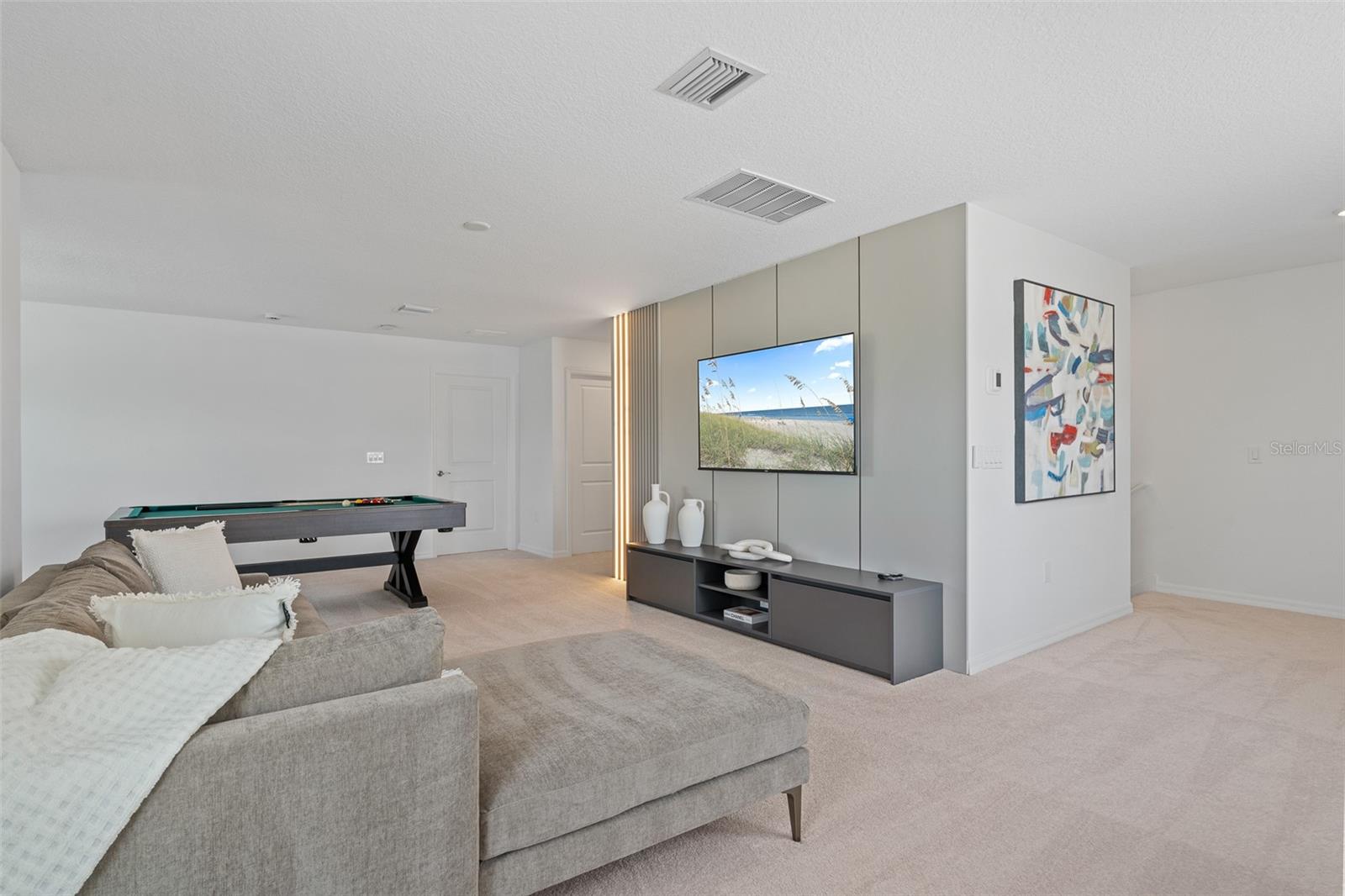 Image 33 of 46 For 8105 Fenton Street