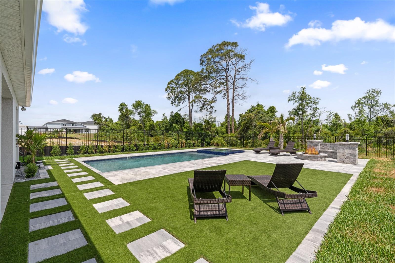 Image 41 of 46 For 8105 Fenton Street