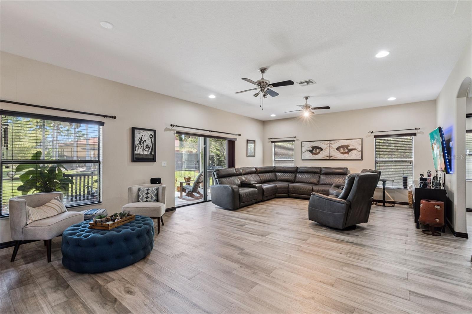 Image 10 of 83 For 127 Verde Way