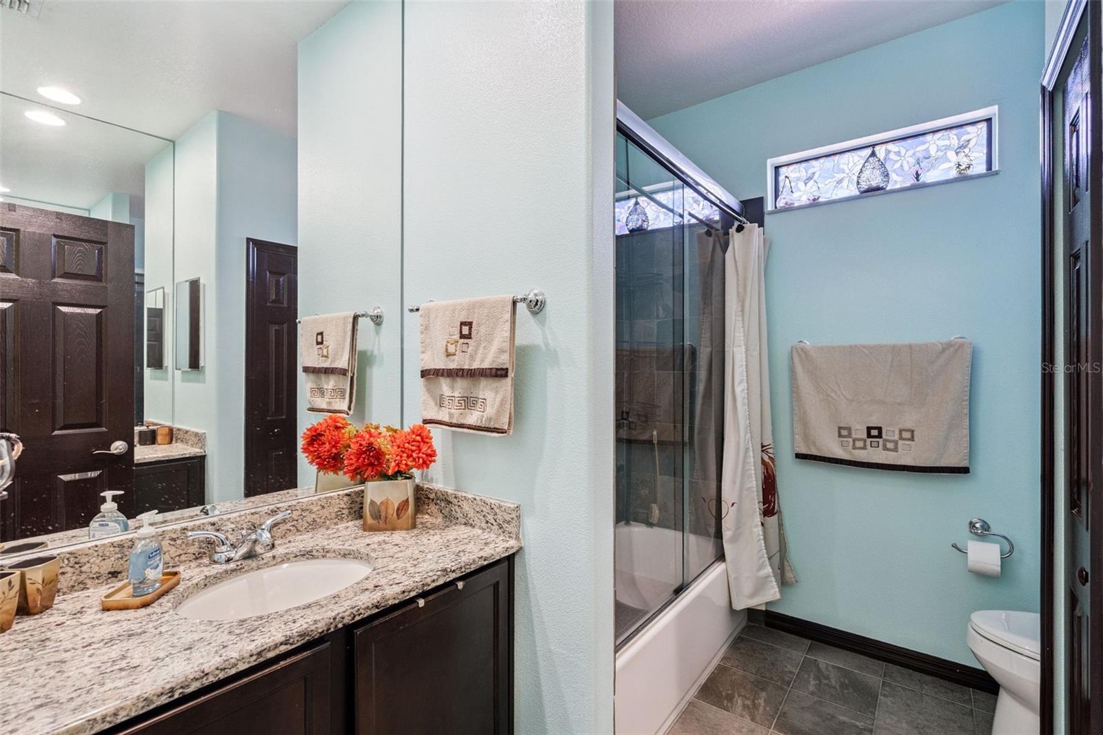 Image 33 of 83 For 127 Verde Way