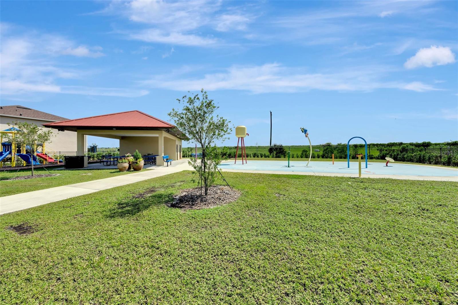 Image 76 of 83 For 127 Verde Way