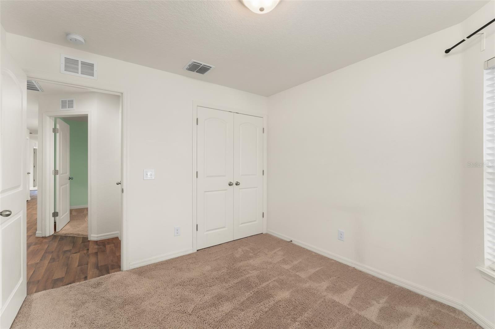 Image 10 of 36 For 5584 Maggiore Boulevard