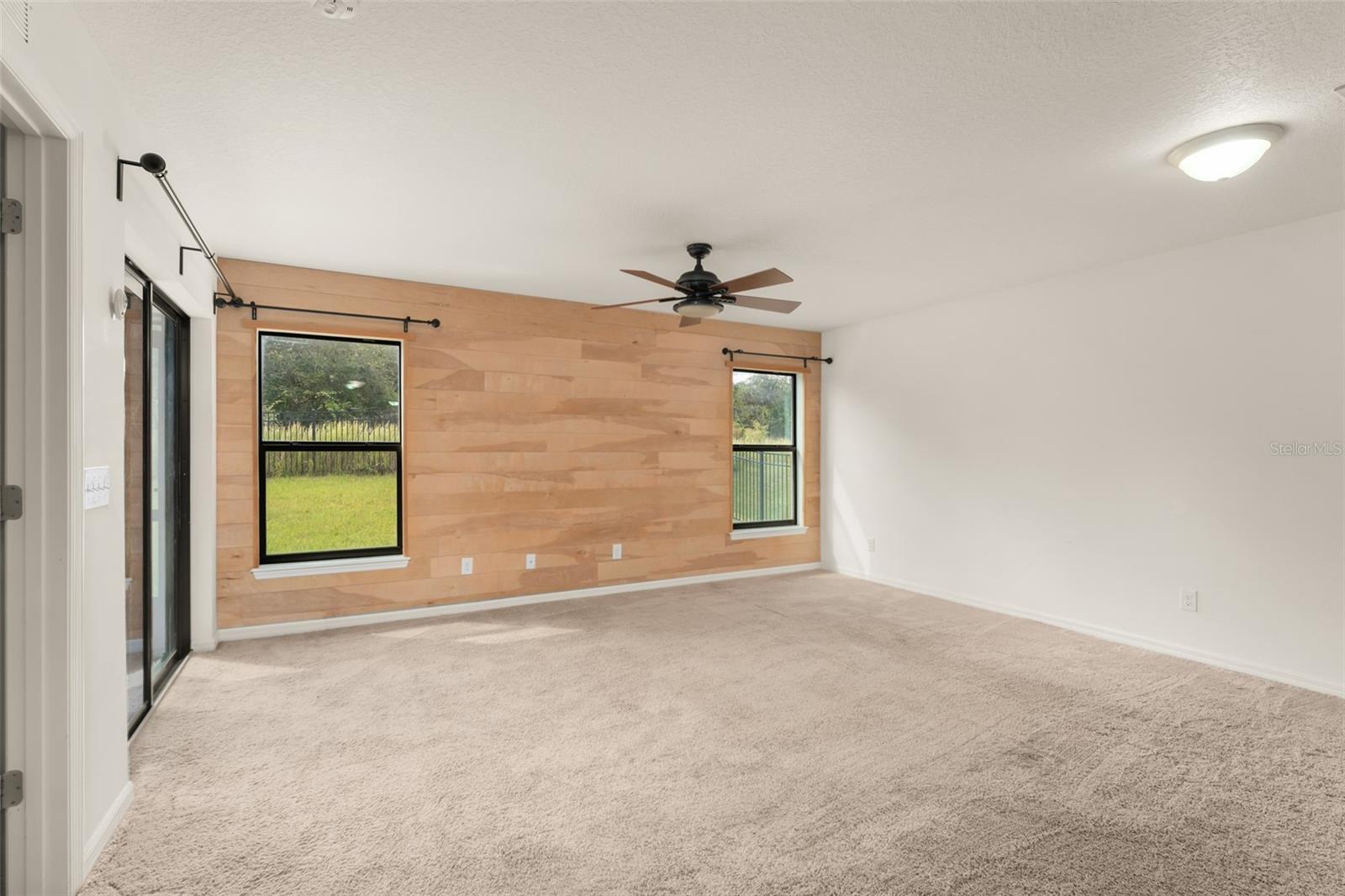 Image 19 of 36 For 5584 Maggiore Boulevard