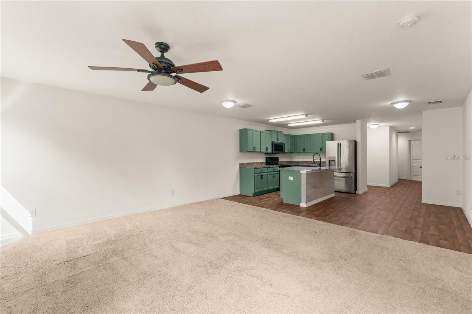 Image 20 of 36 For 5584 Maggiore Boulevard