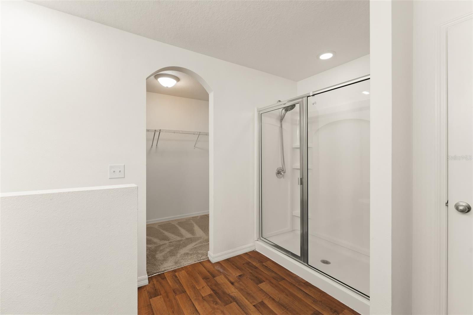 Image 26 of 36 For 5584 Maggiore Boulevard