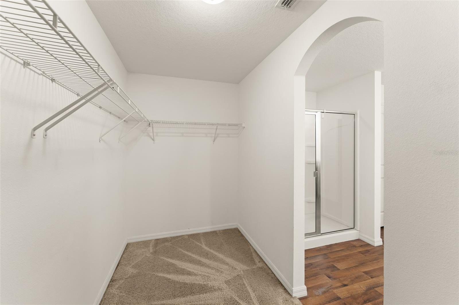 Image 29 of 36 For 5584 Maggiore Boulevard