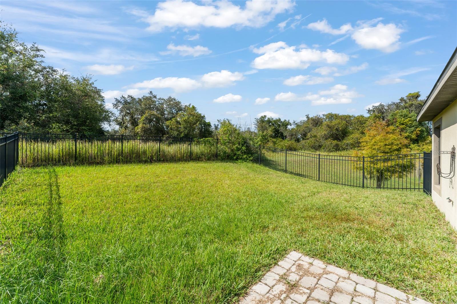 Image 32 of 36 For 5584 Maggiore Boulevard