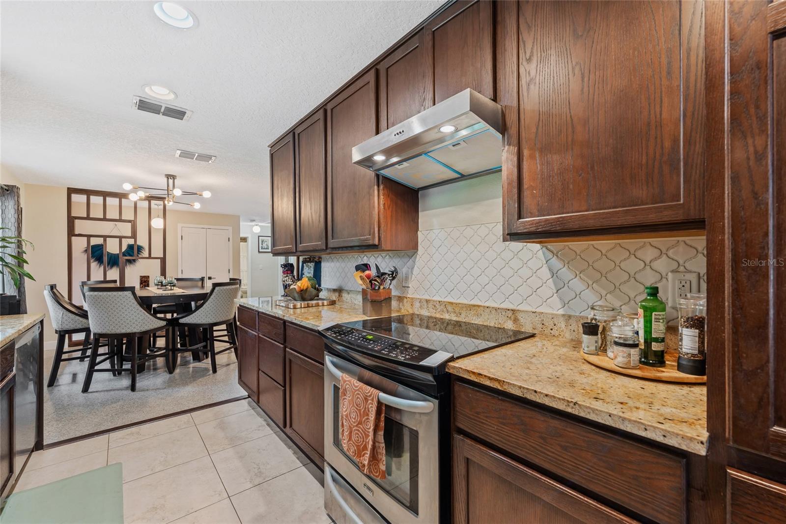 Image 13 of 48 For 71 Winter Park Drive