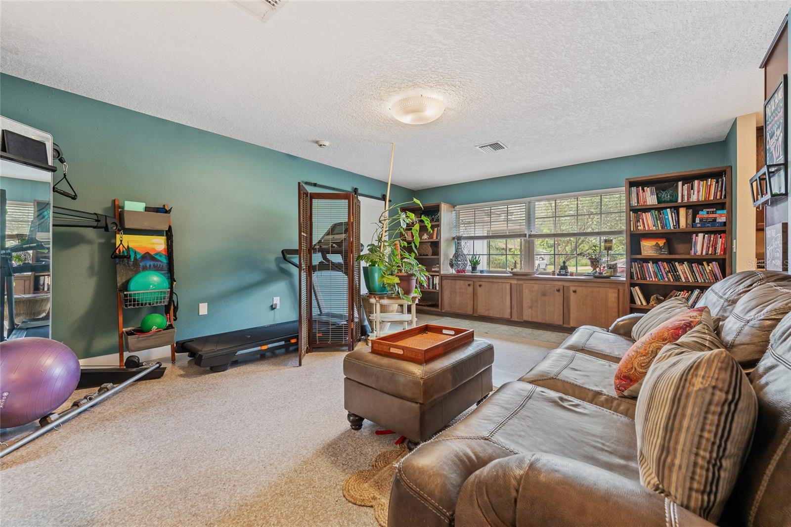 Image 15 of 48 For 71 Winter Park Drive