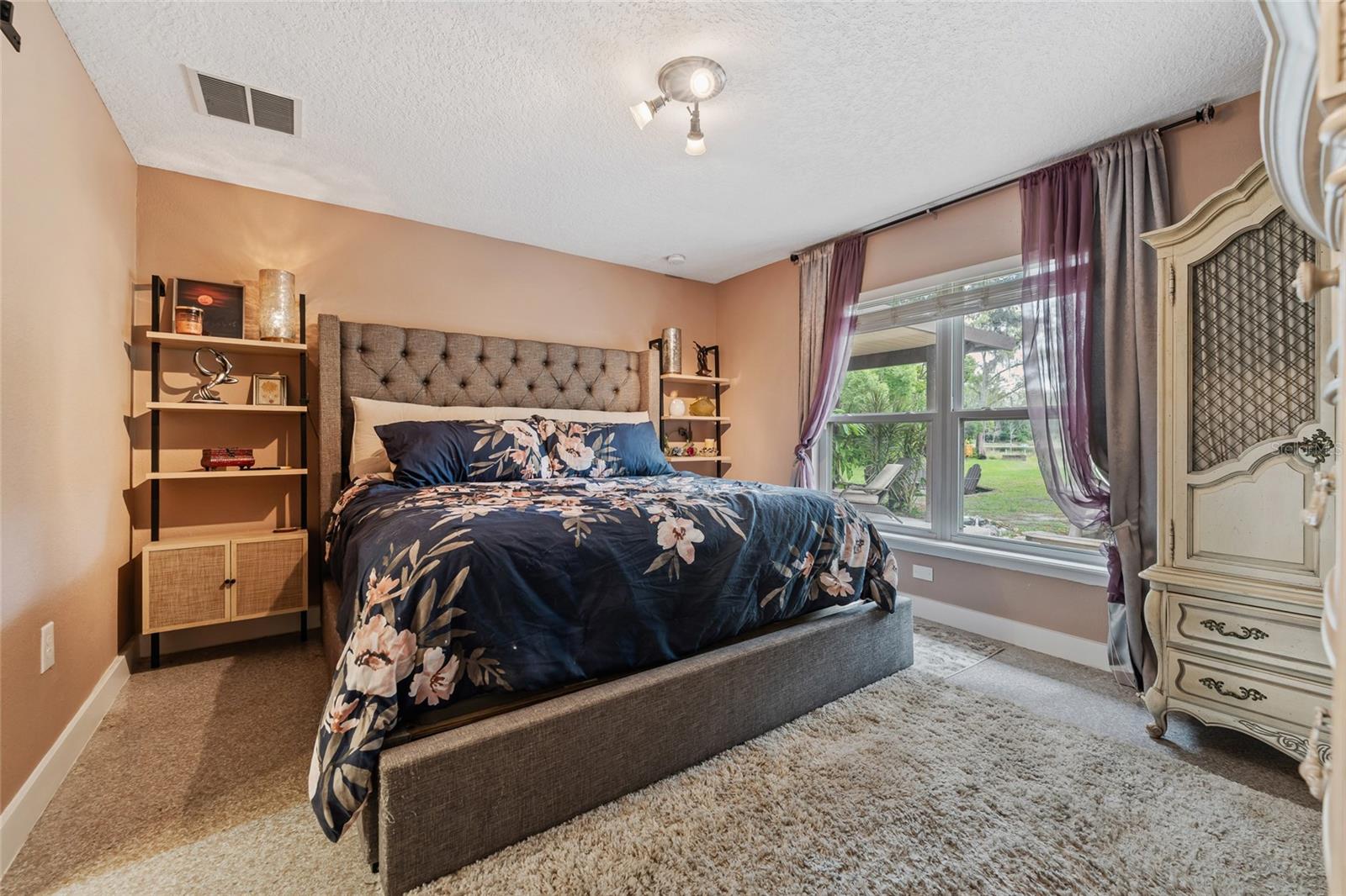 Image 16 of 48 For 71 Winter Park Drive