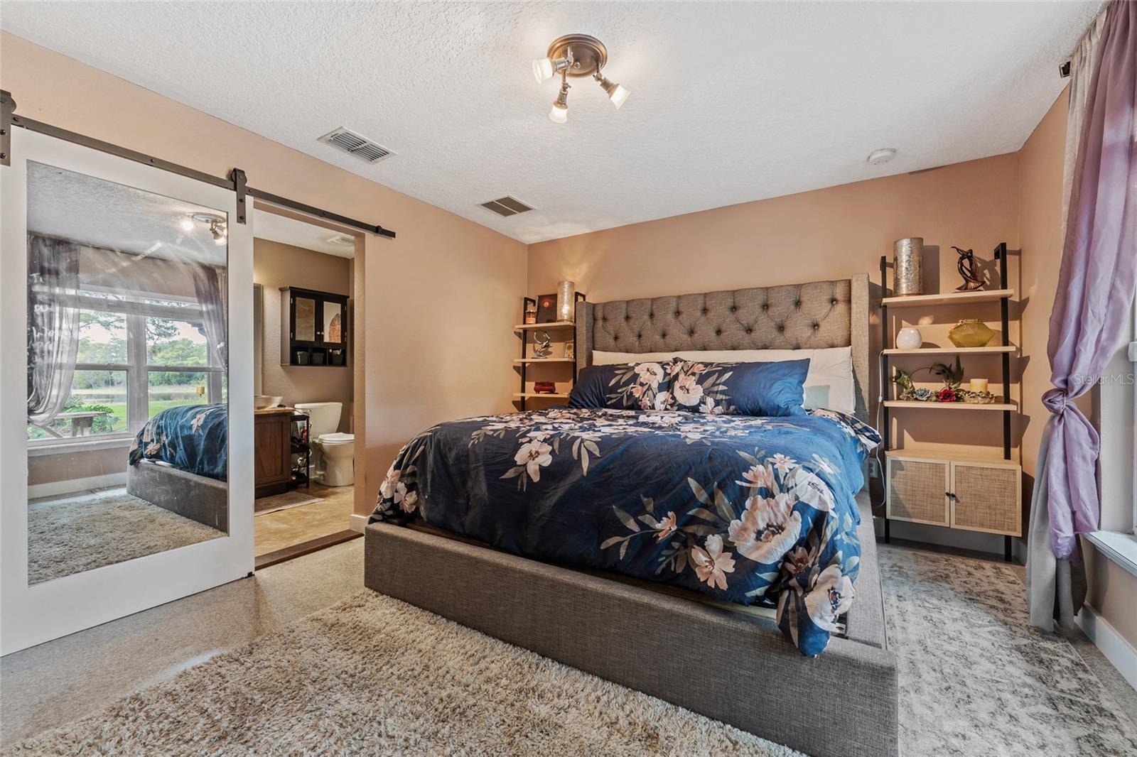 Image 17 of 48 For 71 Winter Park Drive