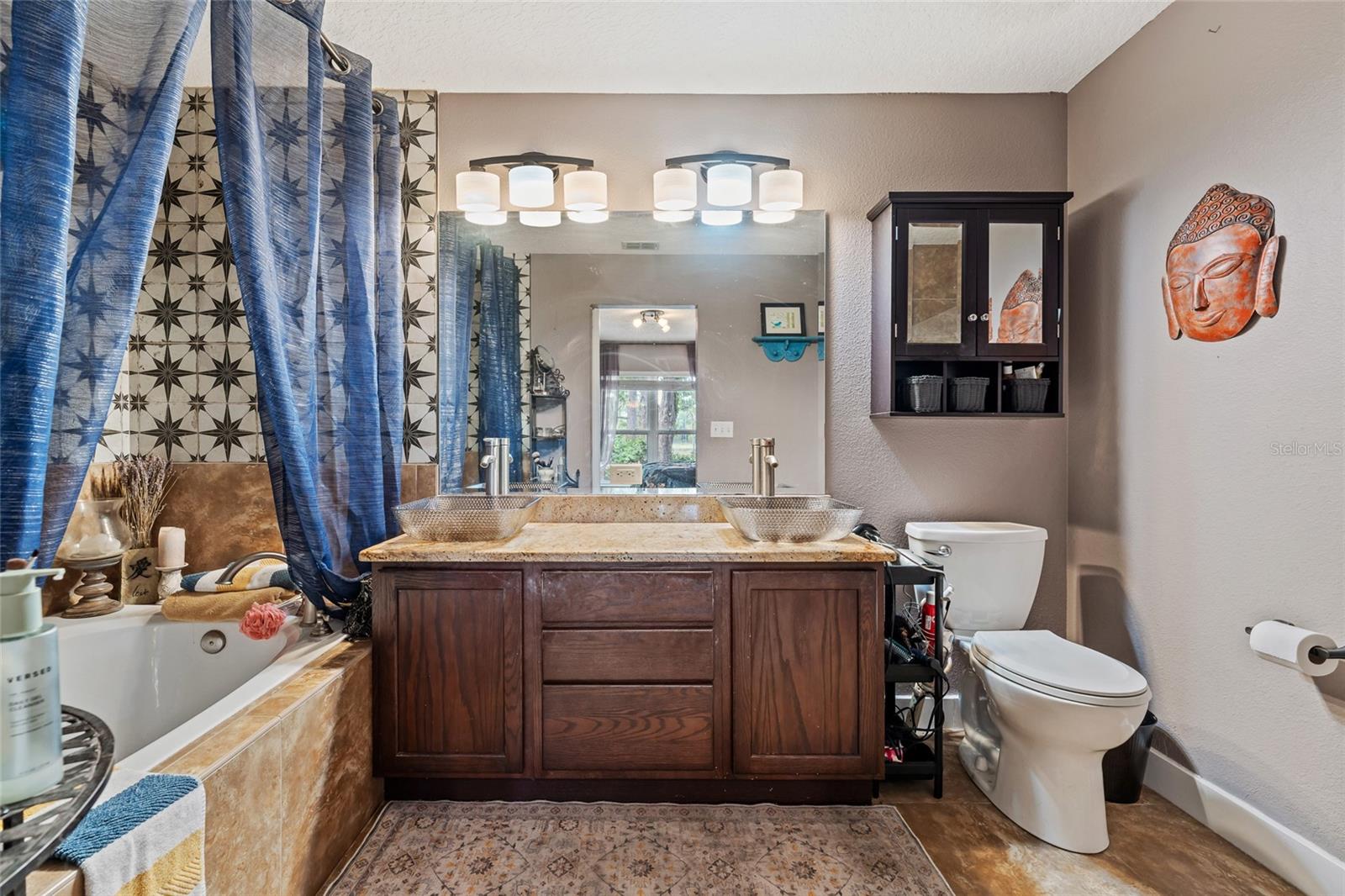 Image 18 of 48 For 71 Winter Park Drive