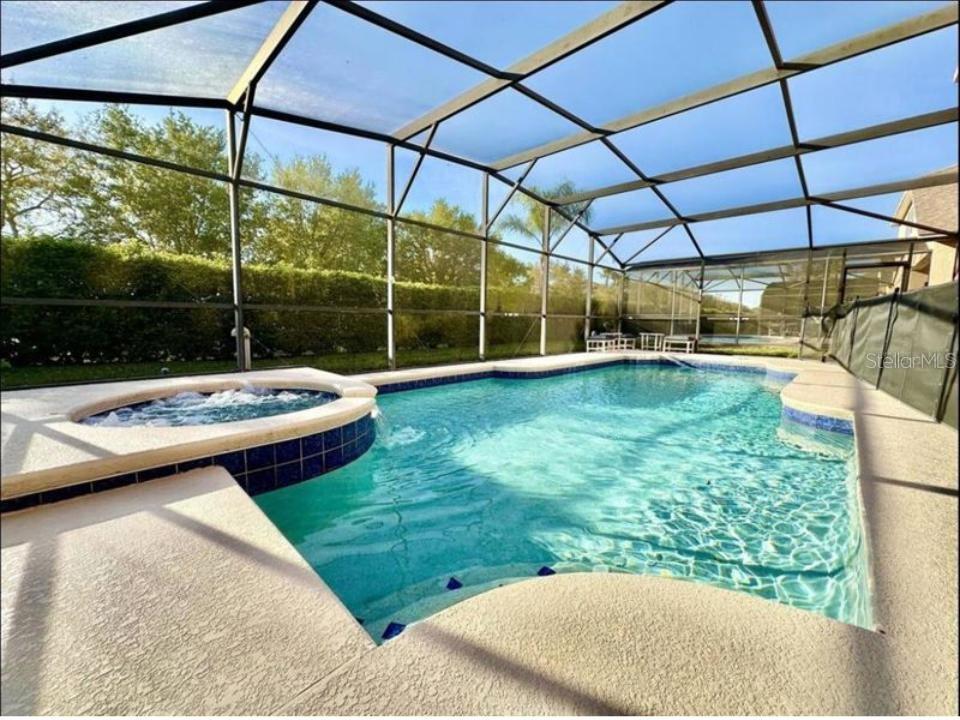 Image 15 of 17 For 17845 Woodcrest Way