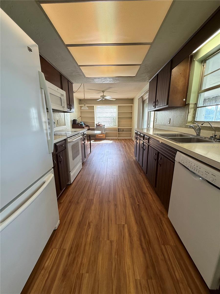 Image 13 of 23 For 34 Wisteria Drive