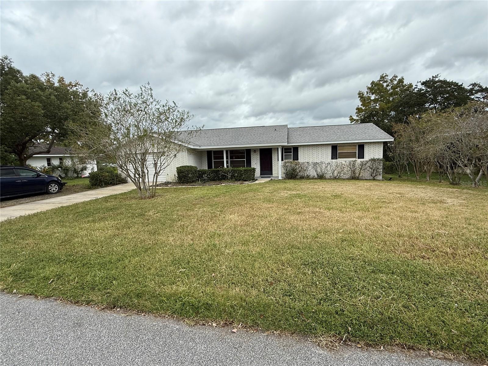 Image 2 of 23 For 34 Wisteria Drive