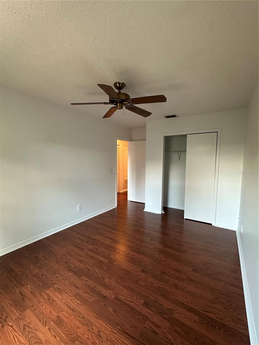 Image 18 of 34 For 310 Tangerine Street