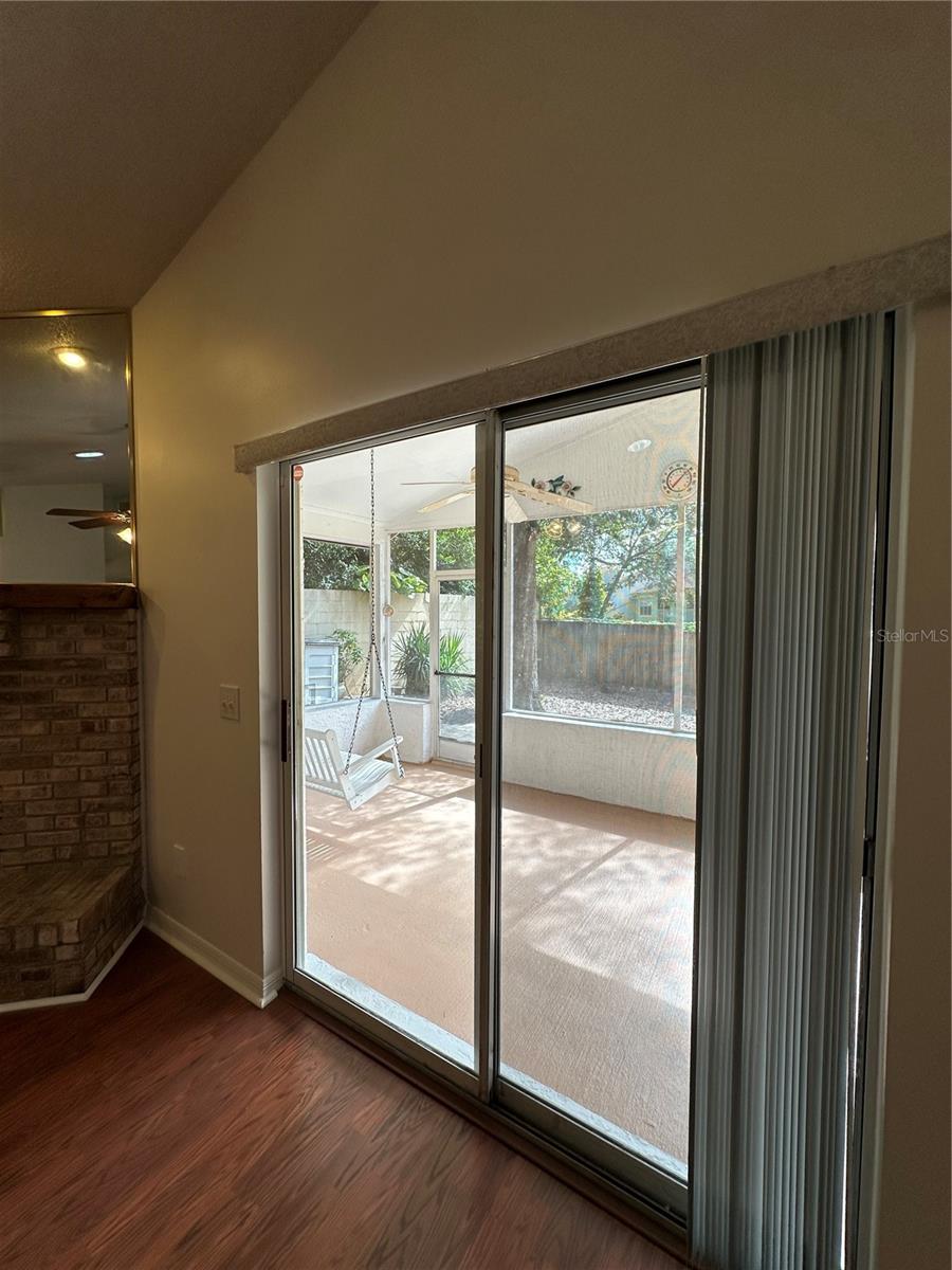 Image 24 of 34 For 310 Tangerine Street