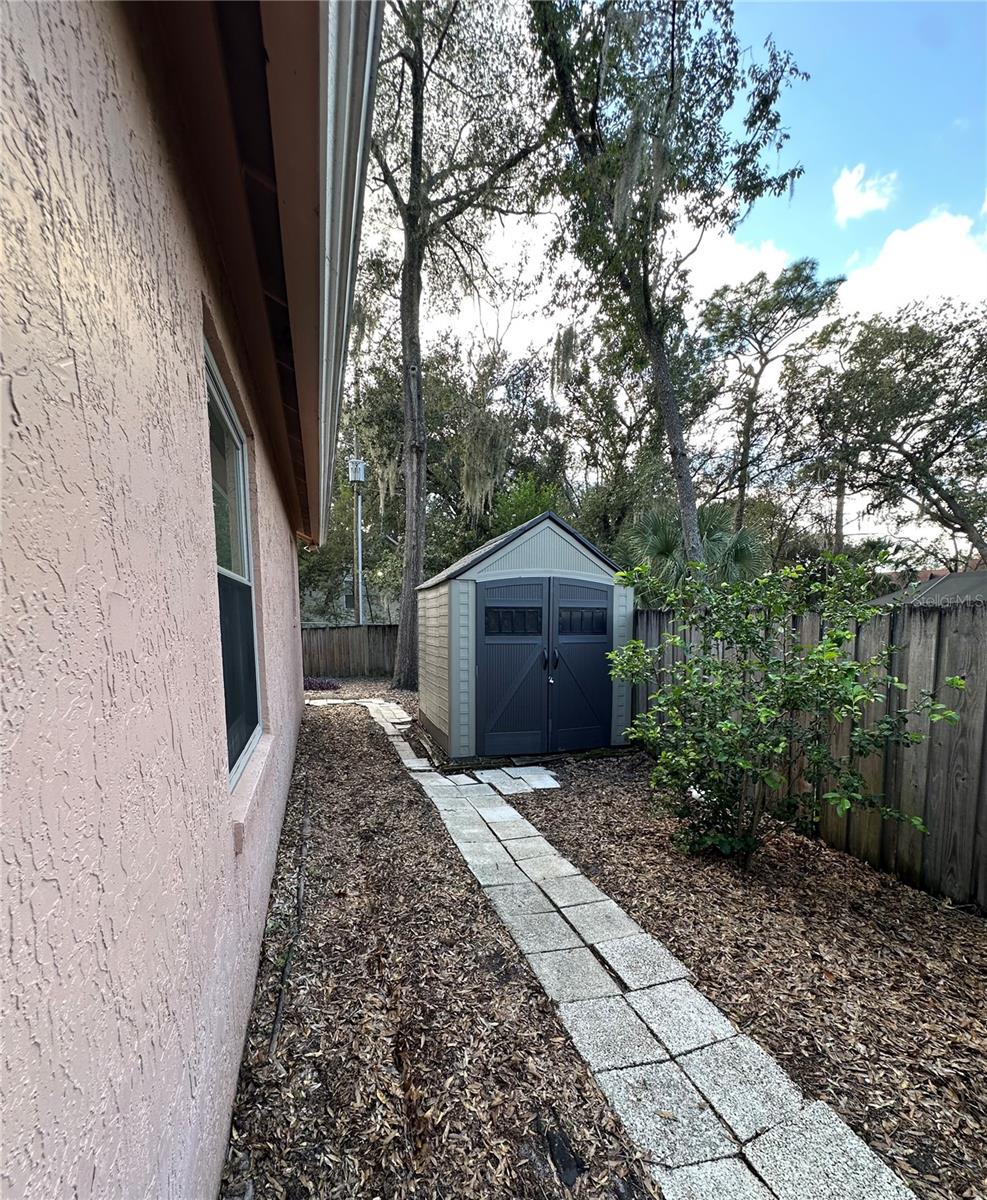 Image 28 of 34 For 310 Tangerine Street