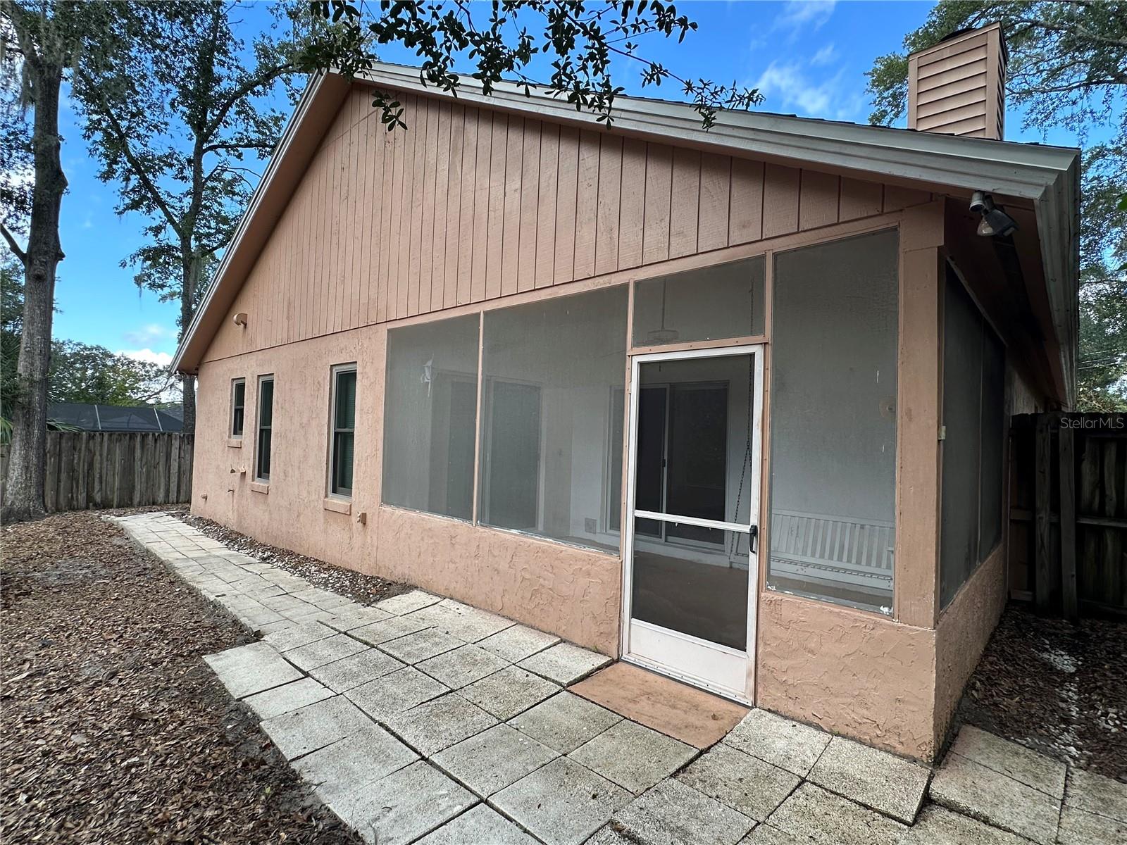 Image 30 of 34 For 310 Tangerine Street