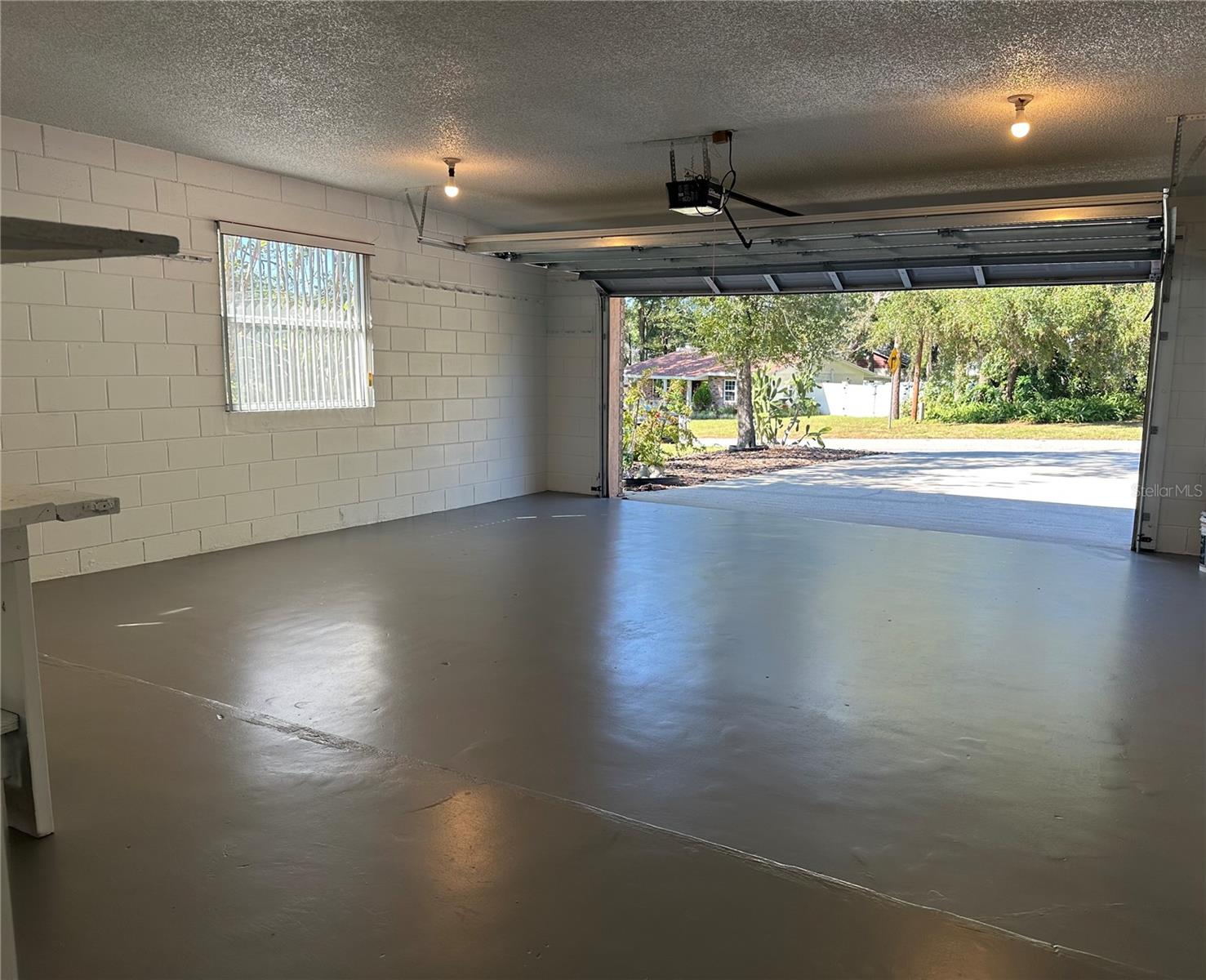 Image 33 of 34 For 310 Tangerine Street