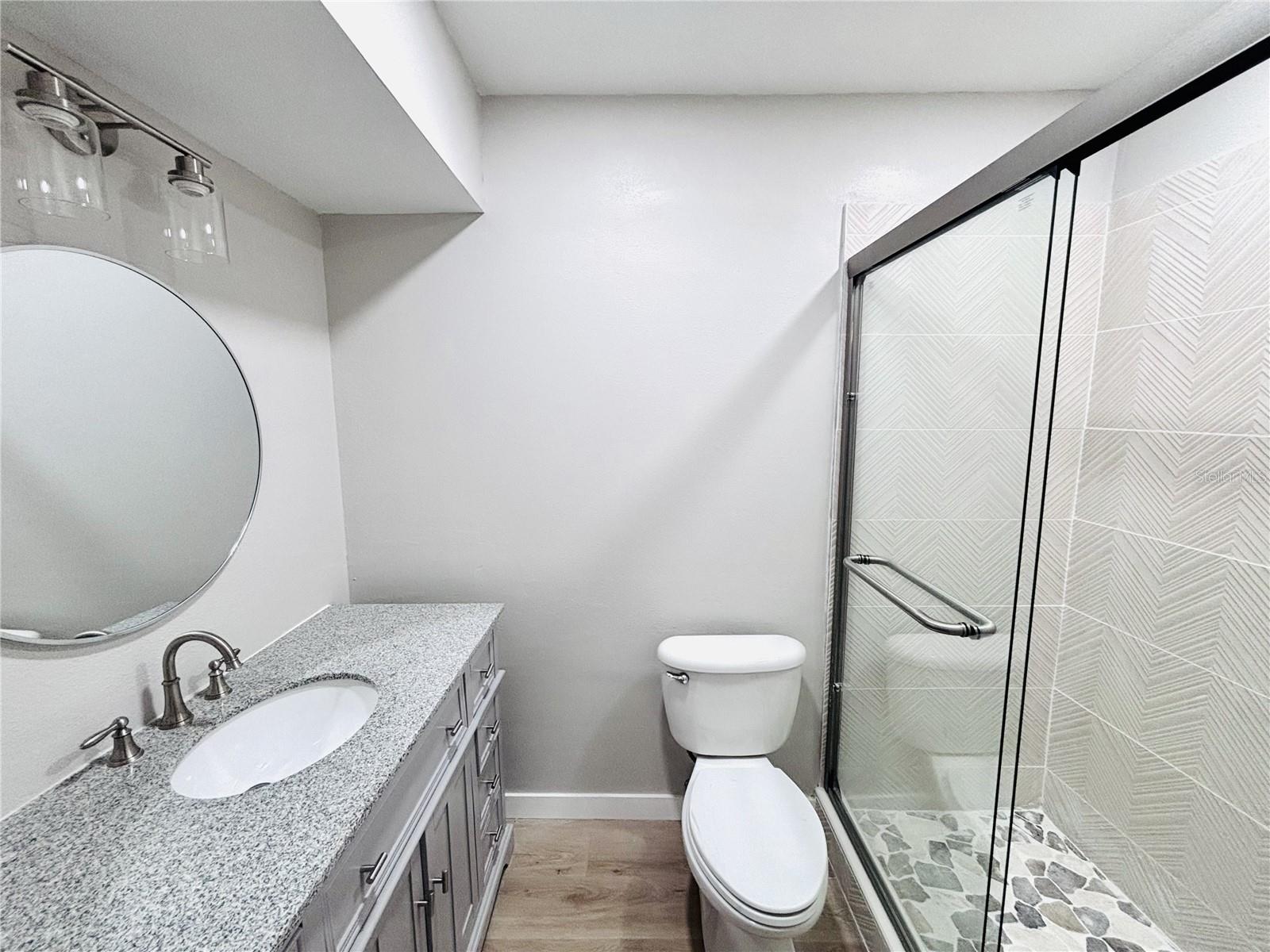 Image 19 of 25 For 4033 13th Avenue W