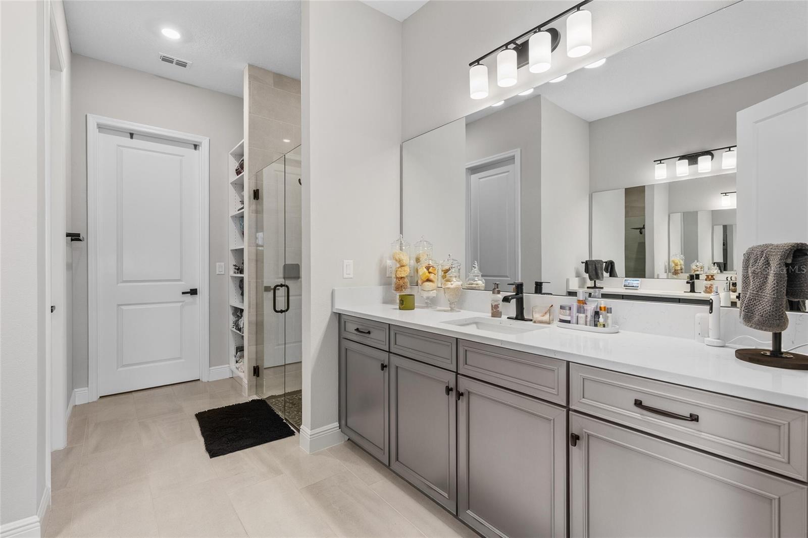 Image 20 of 47 For 6515 Quest Street