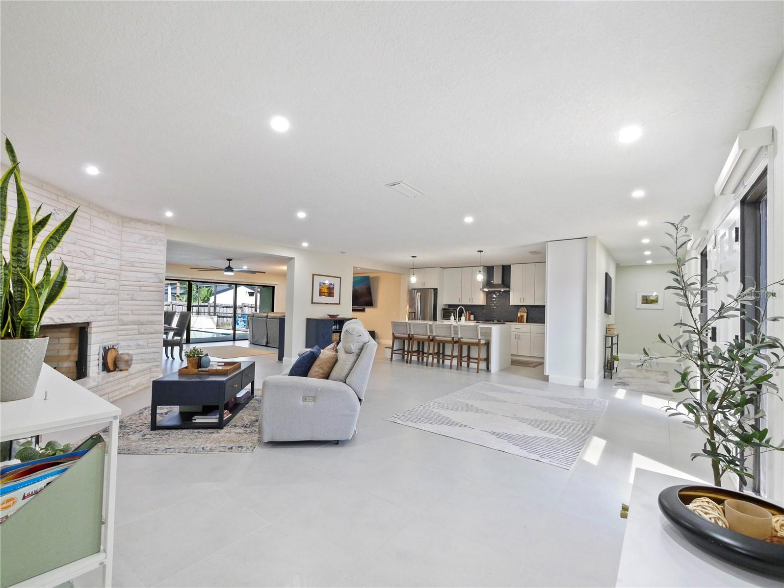 Image 6 of 42 For 3631 Saint Moritz Street