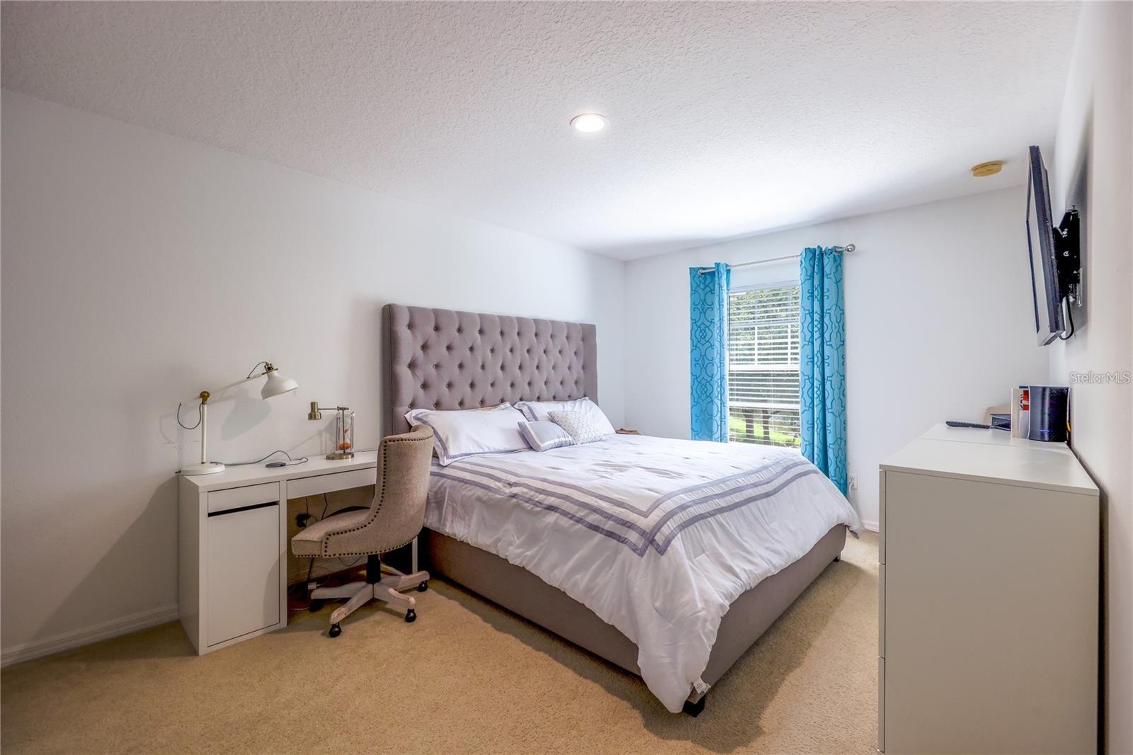 Image 19 of 44 For 14128 Avenue Of The Groves