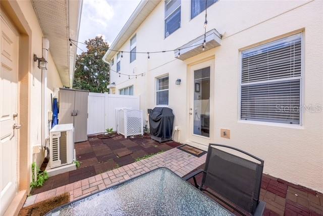 Image 35 of 44 For 14128 Avenue Of The Groves