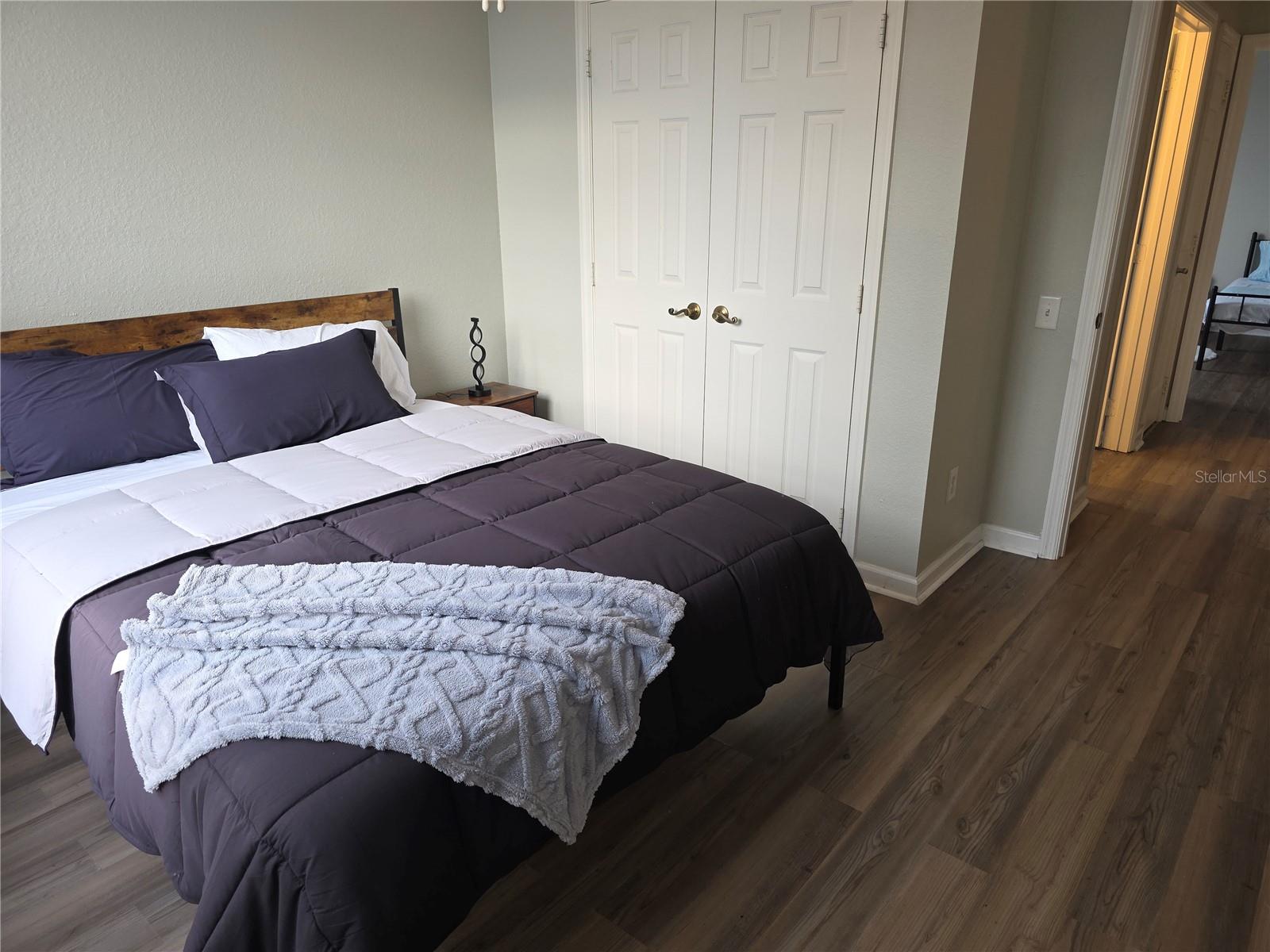 Image 14 of 21 For 2307 Butterfly Palm Way 201