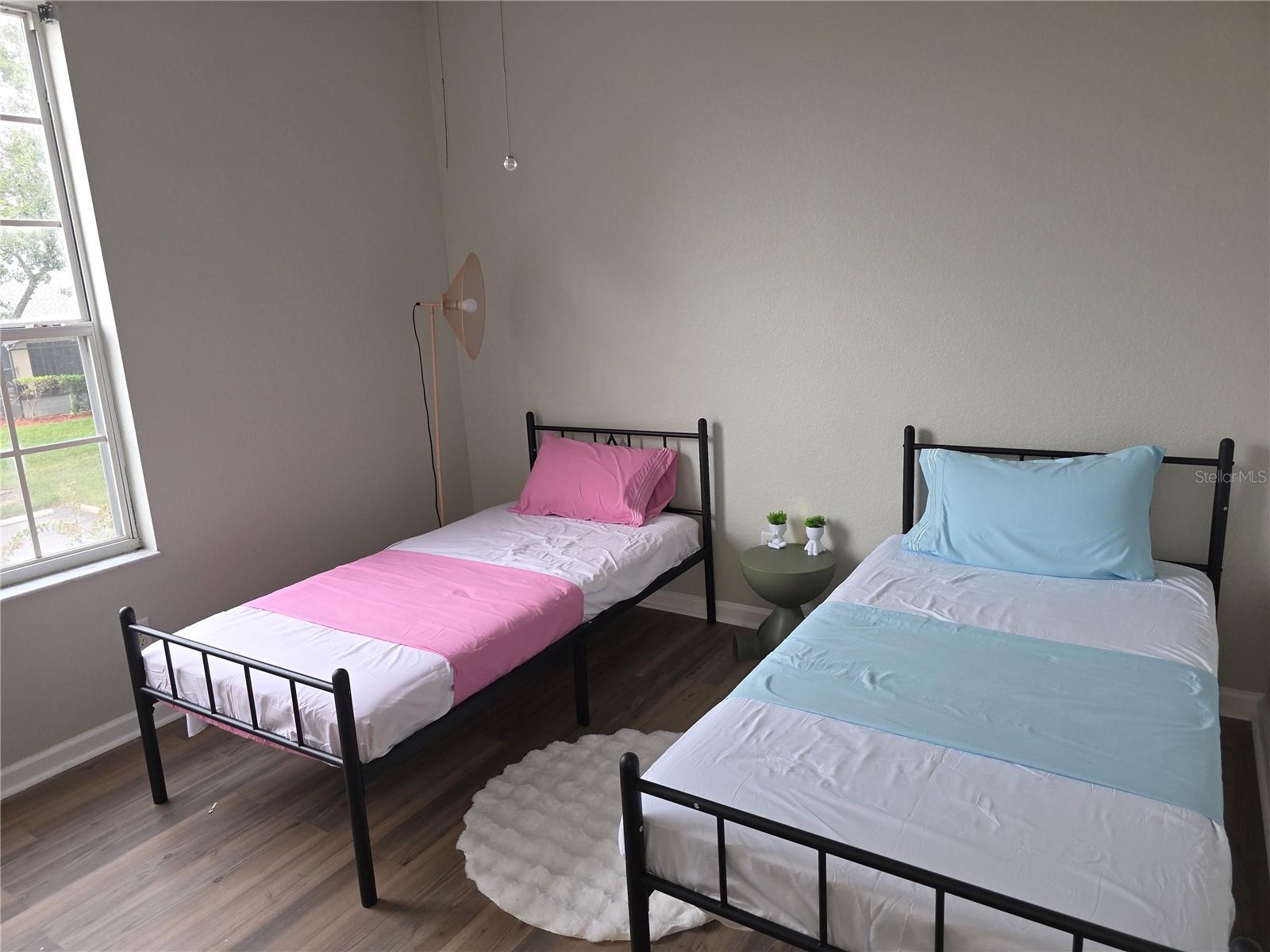 Image 16 of 21 For 2307 Butterfly Palm Way 201