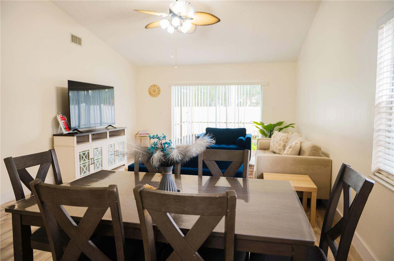 Image 10 of 26 For 4019 Meandering Court