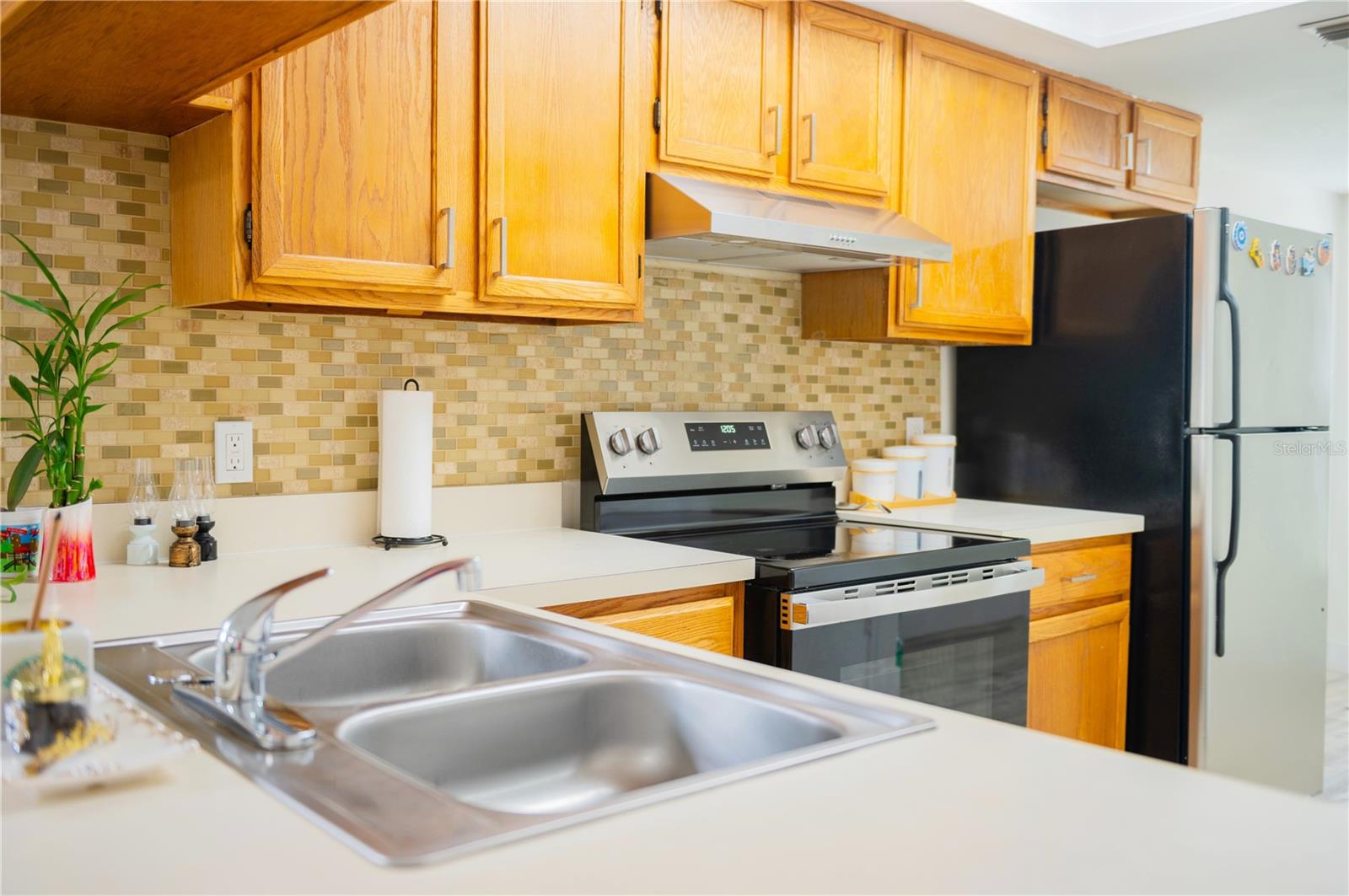 Image 7 of 26 For 4019 Meandering Court