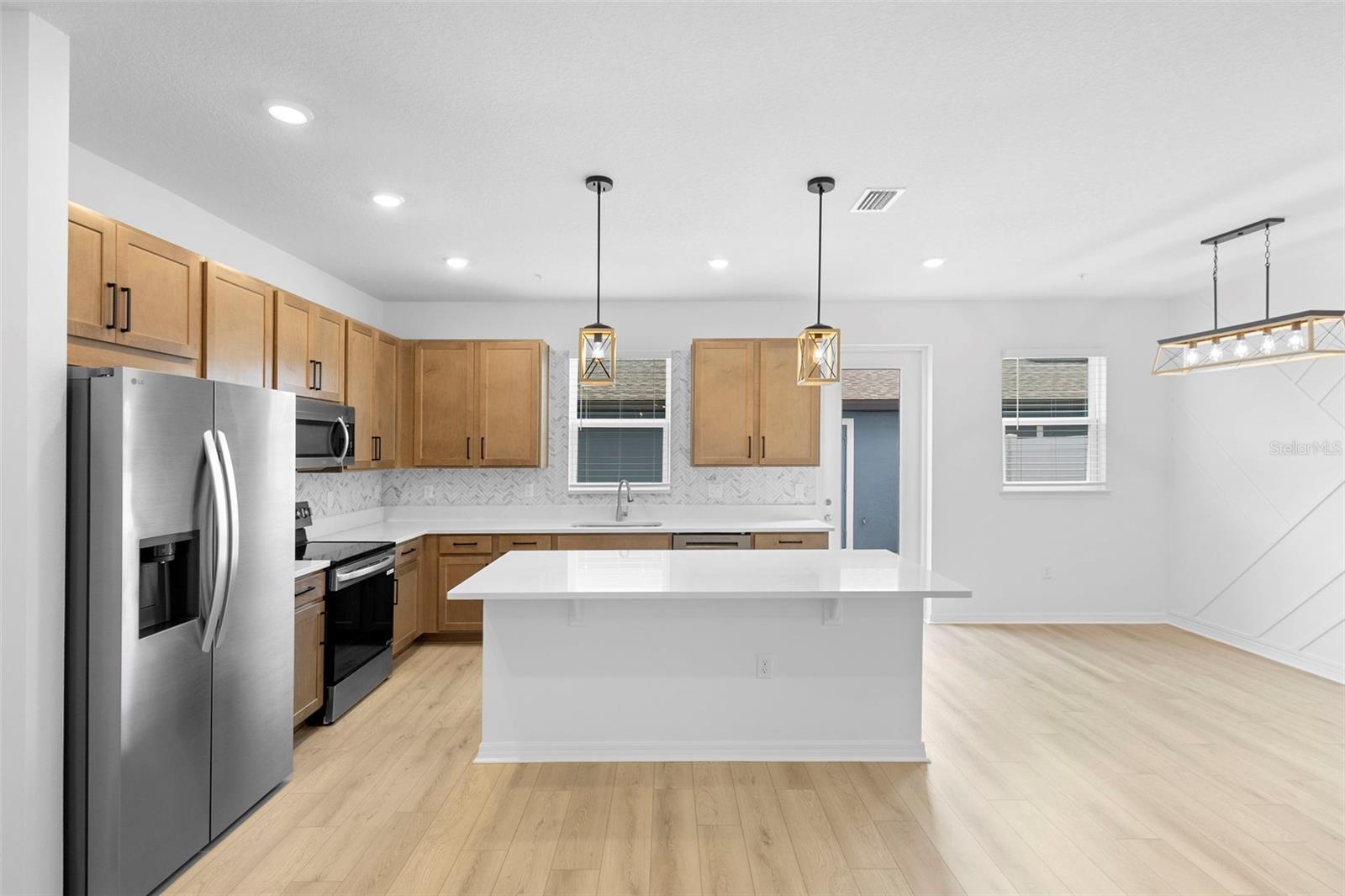 Image 11 of 43 For 745 Mystic Gardens Drive